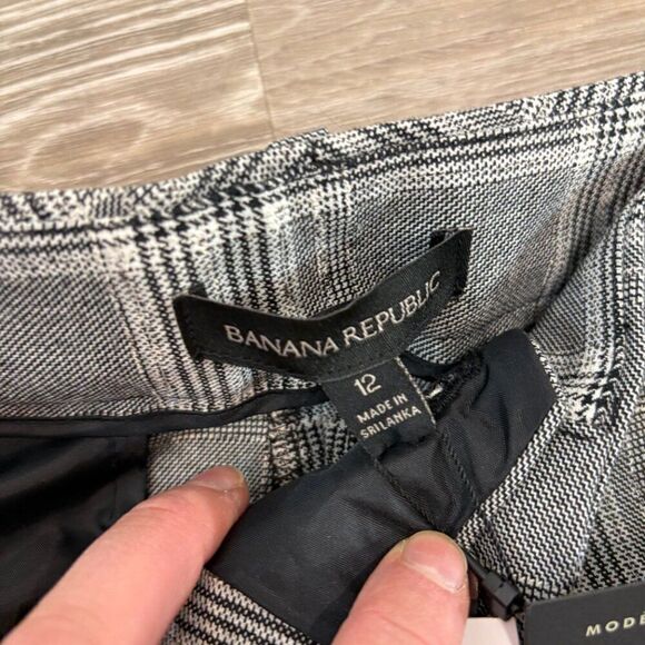 Banana Republic High Rise Tapered Ankle Crop Pants Women's Gray Plaid NWT sz 12 - Picture 8 of 13